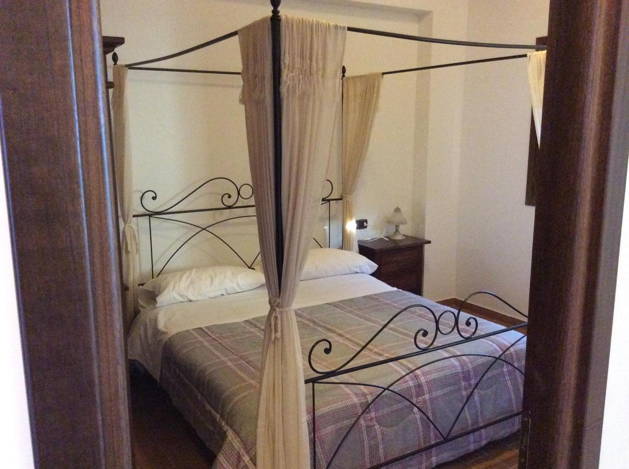 Hotel Il Feudo Dei Pierleoni Celano Cameră foto