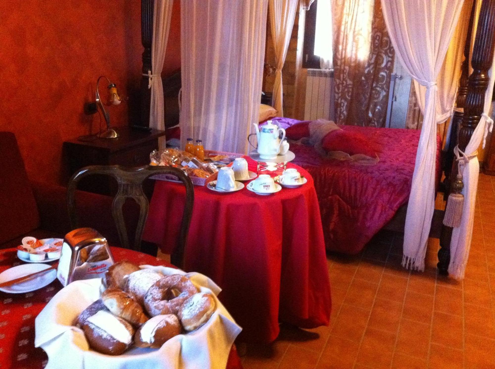 Hotel Il Feudo Dei Pierleoni Celano Cameră foto